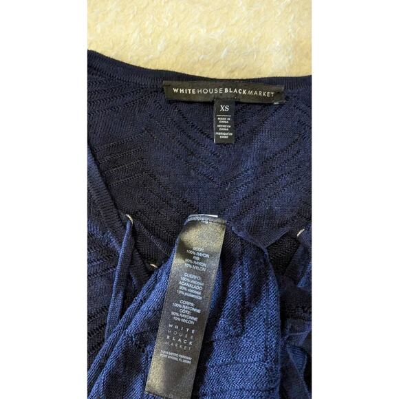 WHITE‎ HOUSE BLACK MARKET Lace Up Scallop Trim Chevron Knit Sweater XS - Picture 4 of 7